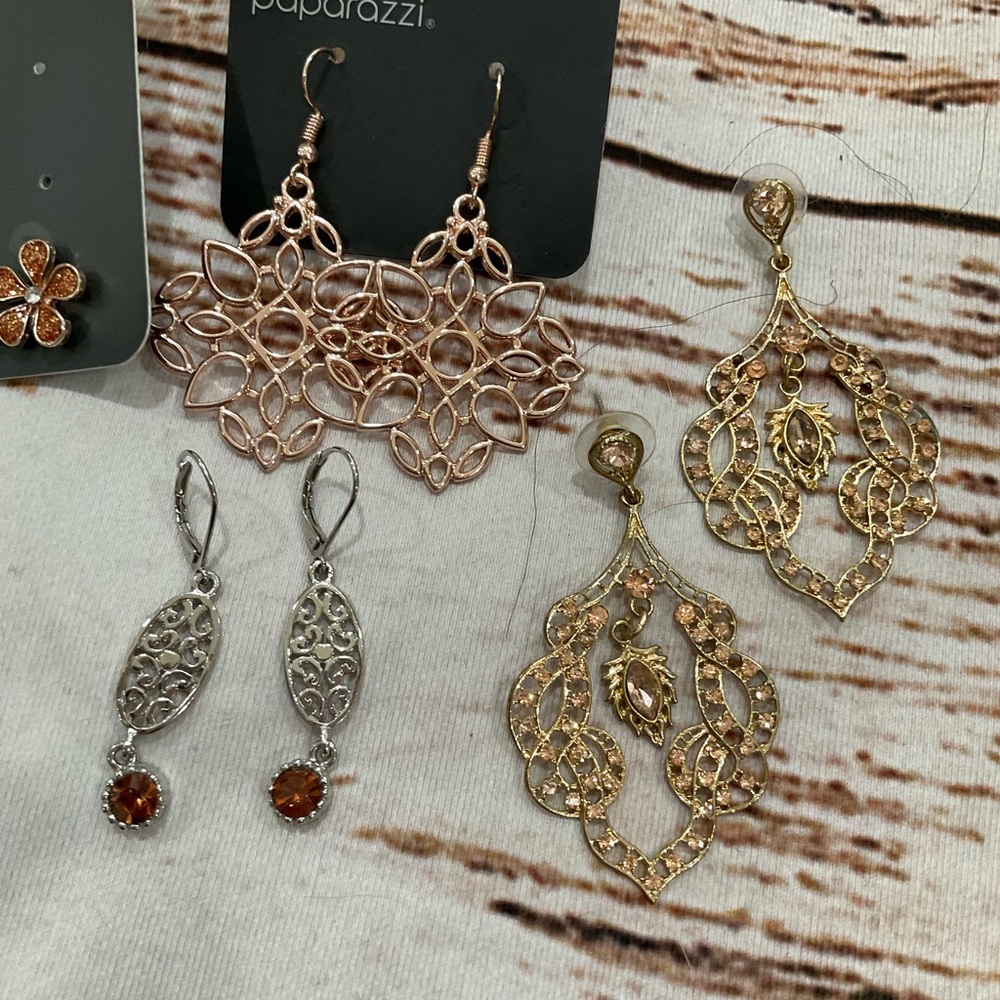 FASHION EARRING BUNDLE - Picture 5 of 7